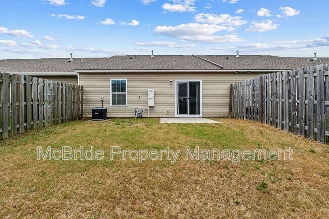 Building Photo - 959 Madrid Ct