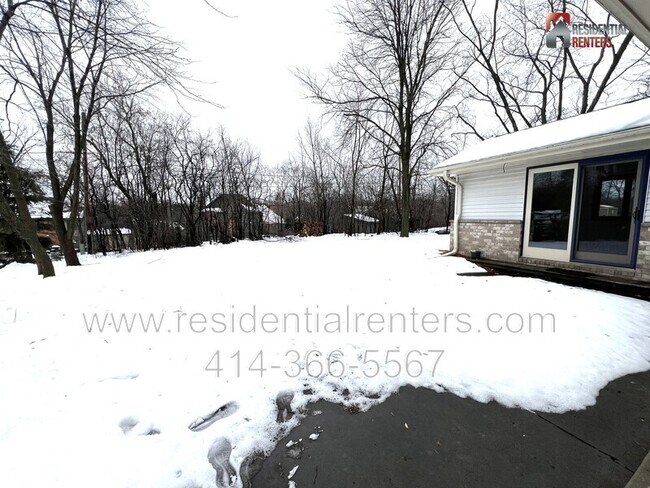 Building Photo - 13311 W Ferguson Rd