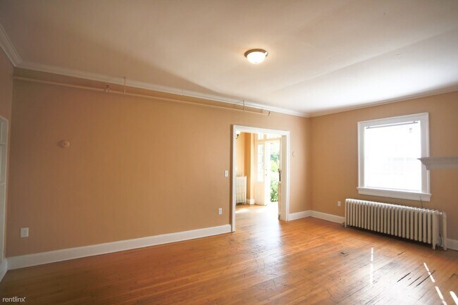 Building Photo - 10 br, 4 bath House - 619 Cabell Avenue
