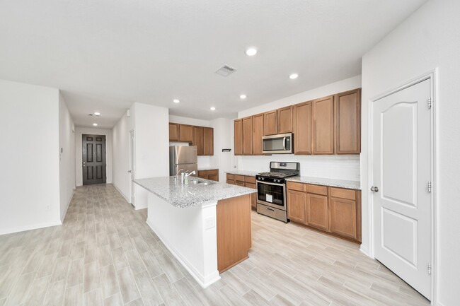 Building Photo - 1270 Glendora Dr