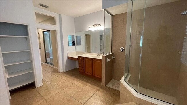 Building Photo - 7704 Drayton Cir