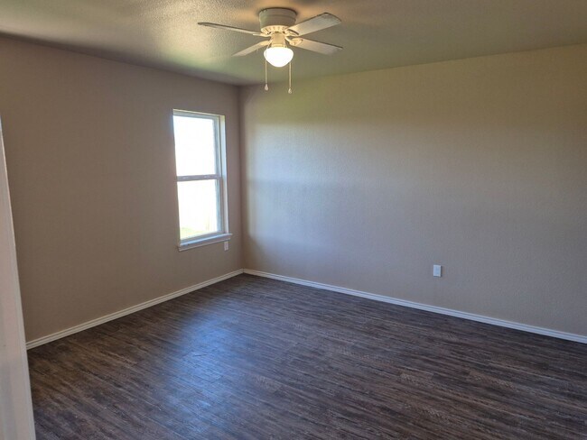 Building Photo - Cypress Home