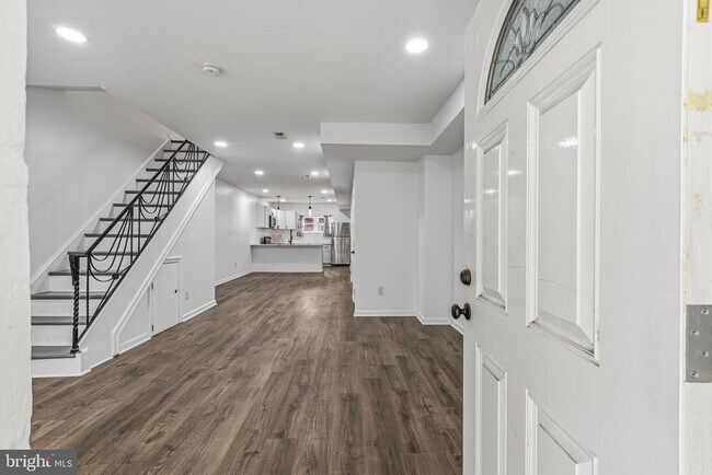 Building Photo - 2719 N 47th St