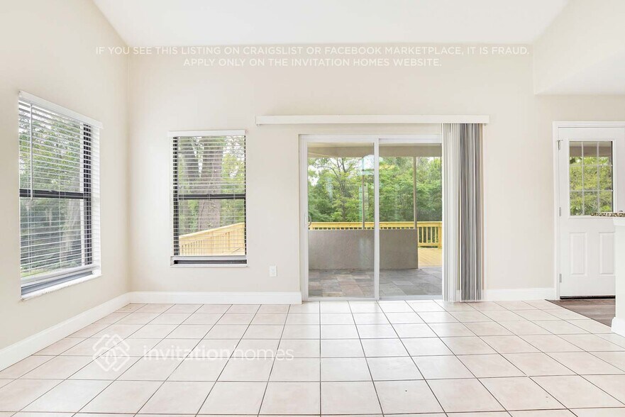 Building Photo - 7455 High Lake Dr