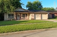 Building Photo - 3931 Rosebud Dr