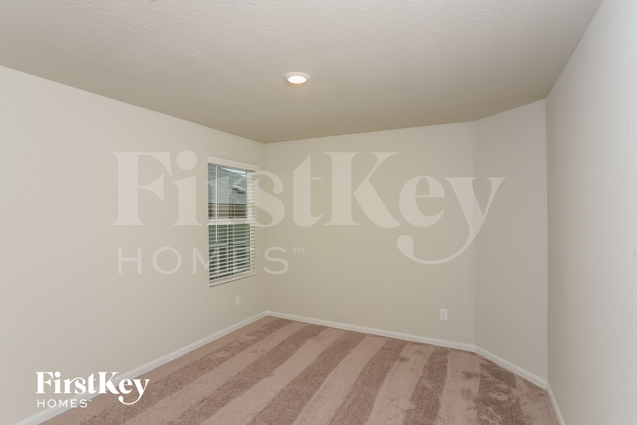 Building Photo - 14006 Feed Park