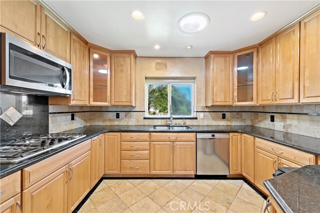 Building Photo - 3801 N Tunales Dr