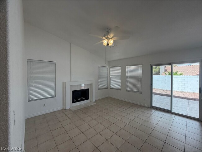Building Photo - 2712 Pastel Ave