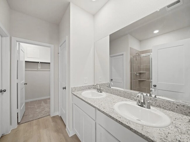 Building Photo - 17235 King Eider Rd