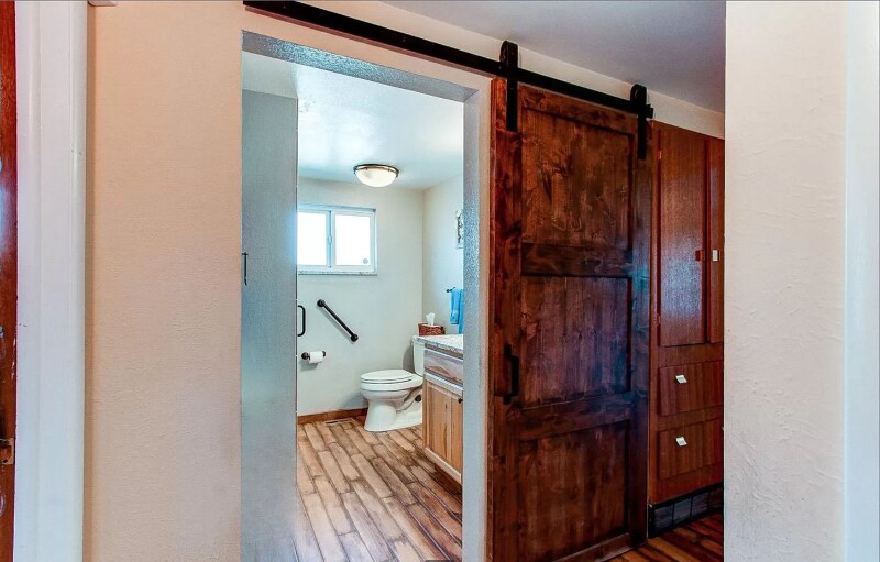 Building Photo - 5905 Nelson Ct