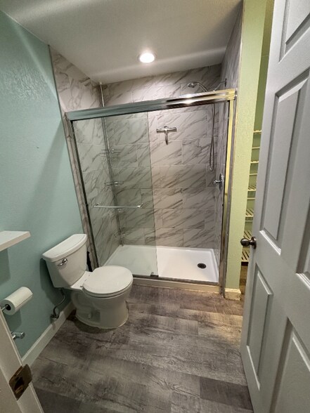Building Photo - 6107 Kochia Ct