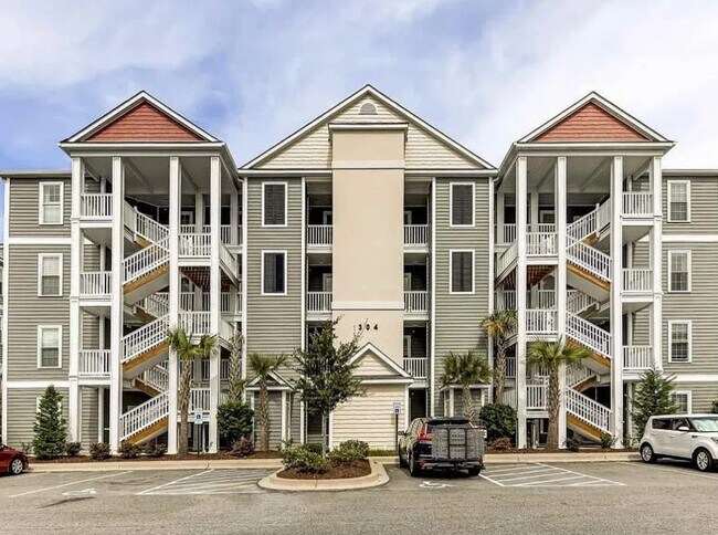 Primary Photo - Dive Into Your New Oasis!