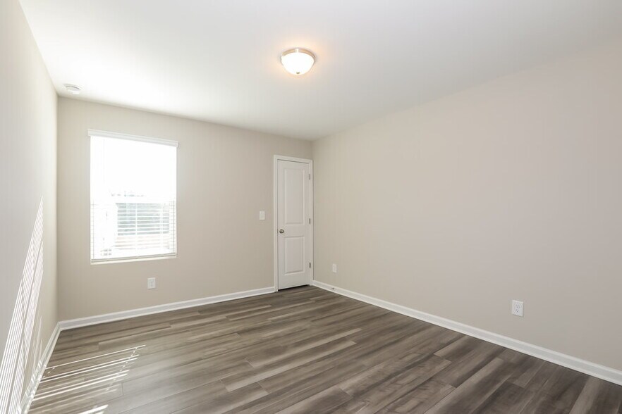 Building Photo - 3964 Kendrick Cir