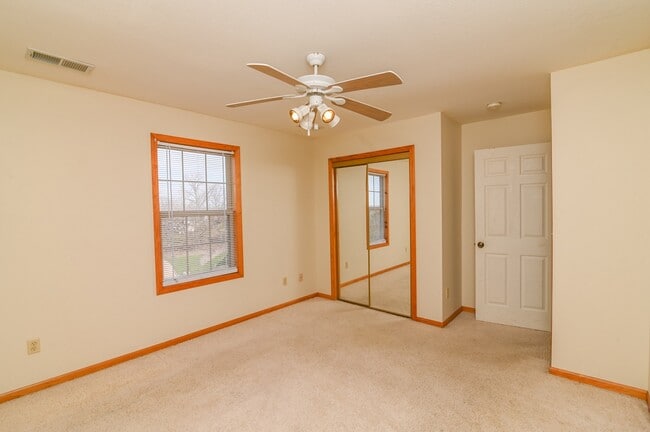 Building Photo - 5204 Deer Ridge