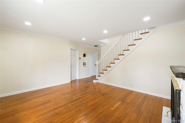Building Photo - 40 Pilgrim St