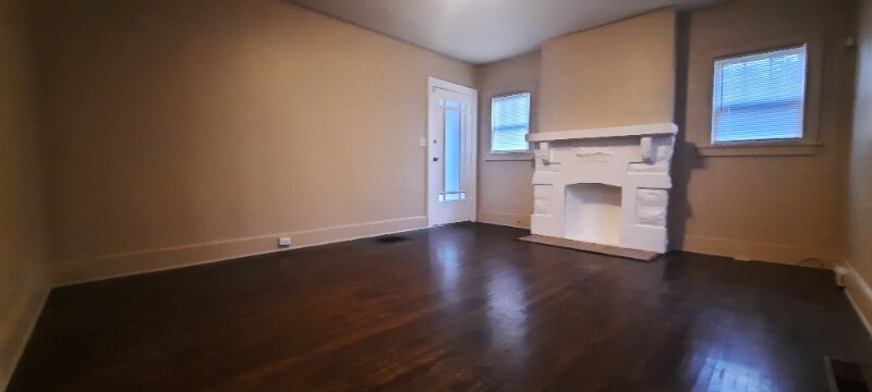 Building Photo - 636 Benton Ave