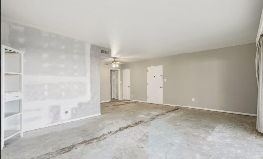 Building Photo - 3008 E 6th St