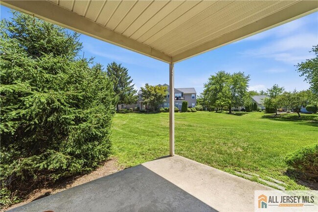Building Photo - 138 Concordia Cir