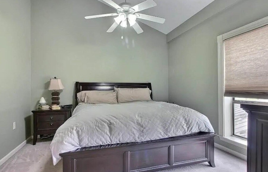 Building Photo - 8024 Picardy Ave