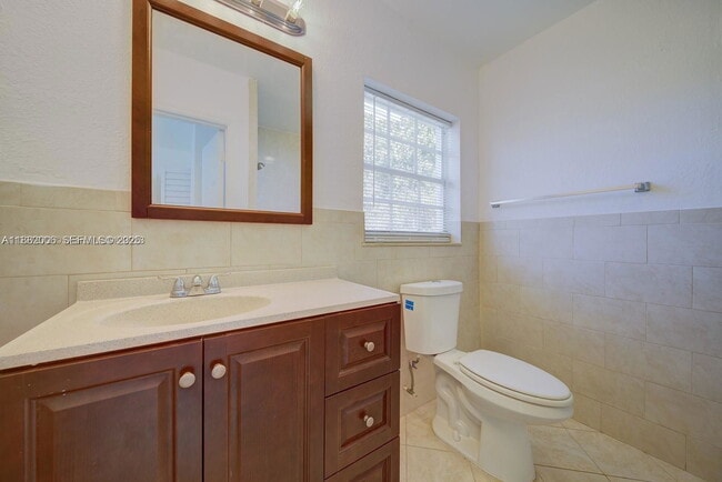 Building Photo - 1471 NW 93rd St