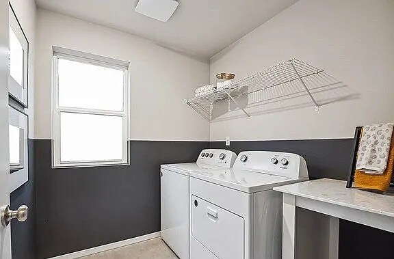 Building Photo - 1721 Moran Ave