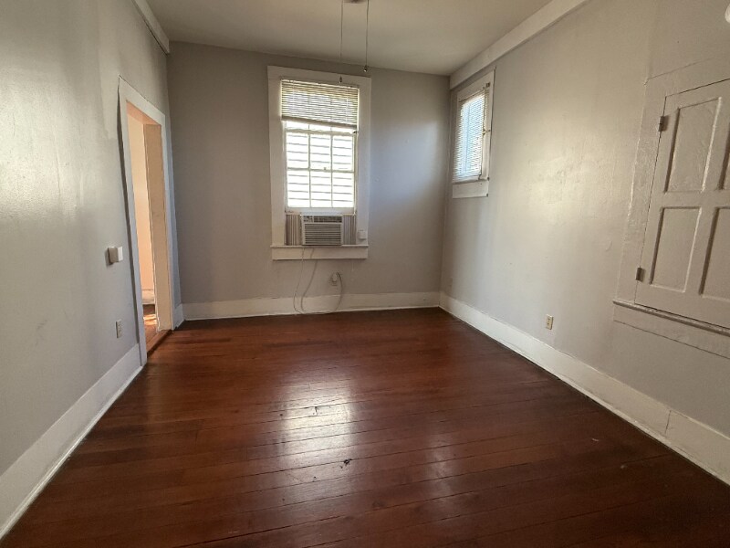 Building Photo - 2020-2022 Camp St