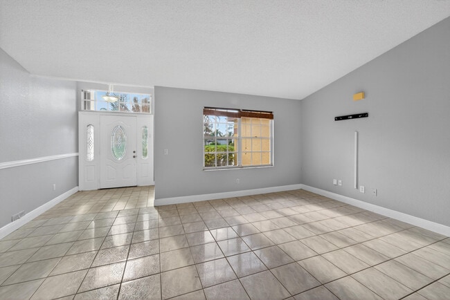 Building Photo - 6956 NW Jorgensen Rd