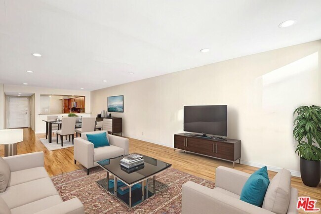 Building Photo - 1900 Vine St