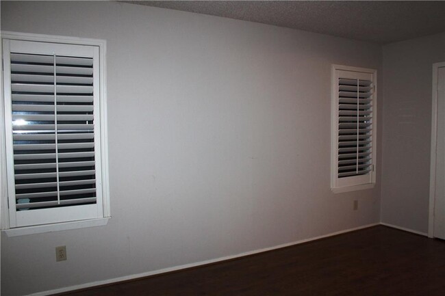 Building Photo - 2812 Lemmontree Ln