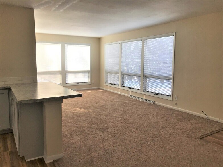 Building Photo - 5257 Irish Ln
