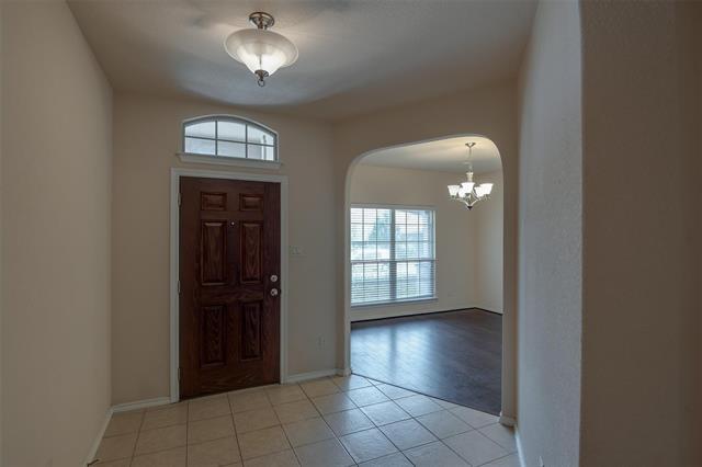 Building Photo - 6677 Friendsway Dr