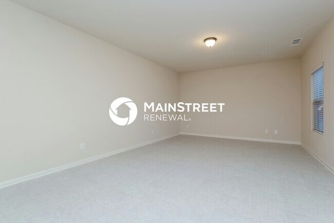 Building Photo - 4 Bedroom Pet-Friendly Home in Pendergrass, GA with Main Street Renewal