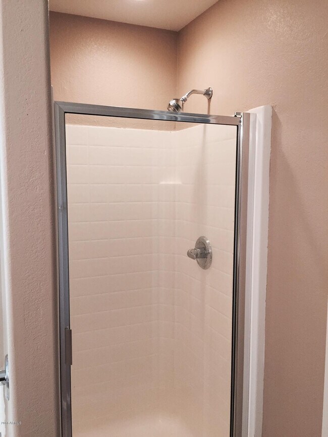 Building Photo - 16210 N 162nd Dr