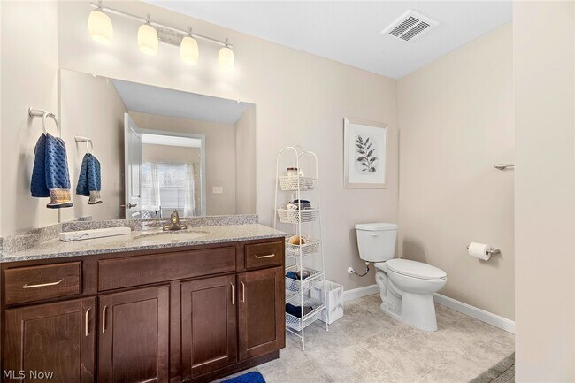 Building Photo - 558 Colony Park Dr