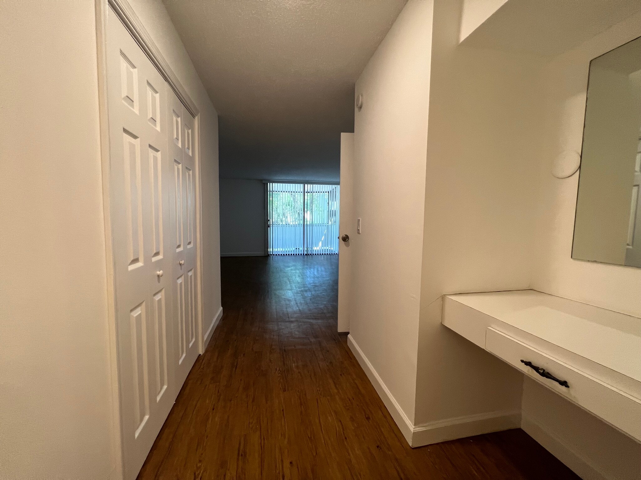 Building Photo - 701 SW 75th St