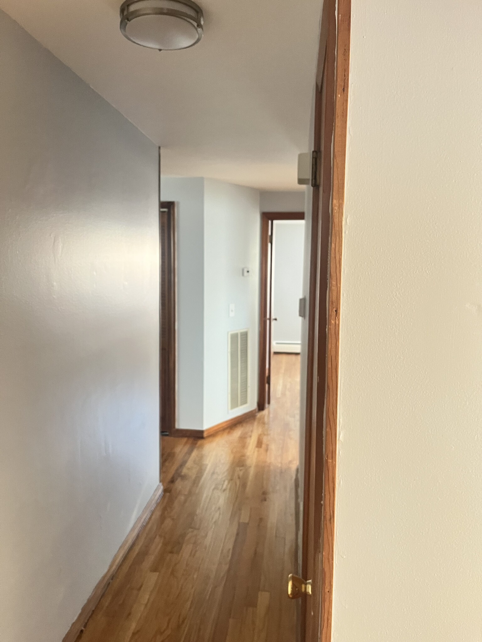 Building Photo - 52 Gould Dr