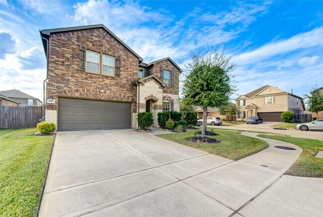 Building Photo - 5027 Brewcastle Ln