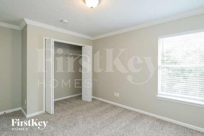 Building Photo - 11373 Scenic Point Cir