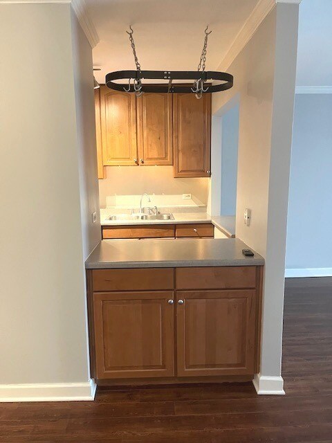 Building Photo - 2422 N Kennicott Dr