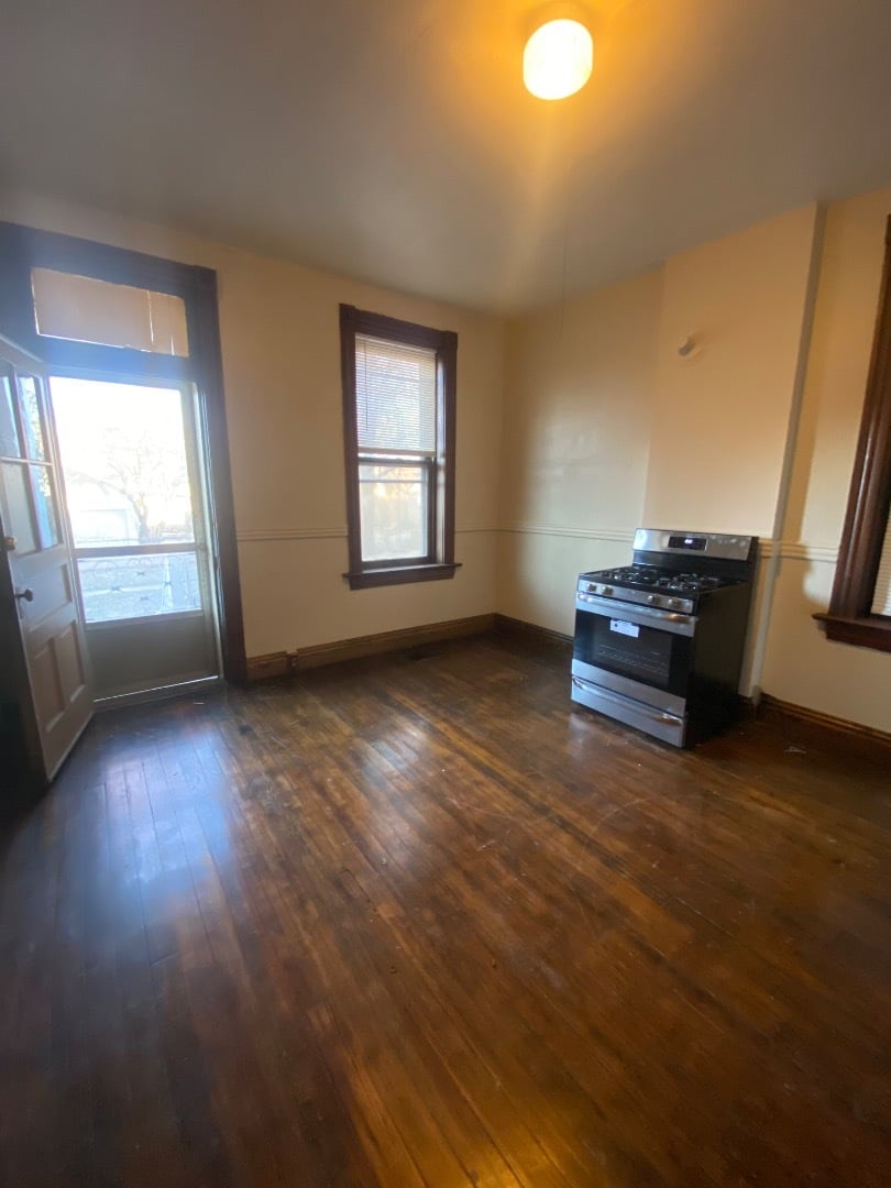 Building Photo - 3826 Nebraska Ave