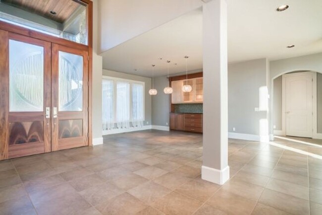 Building Photo - 6 MONTH LEASE Masterfully Designed Custom ...