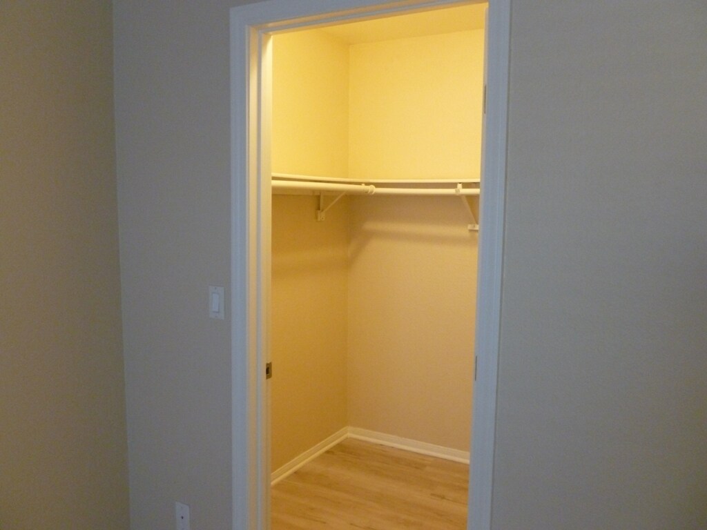 Building Photo - 7300 Pirates Cove Rd