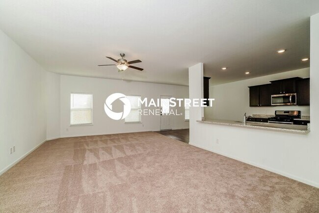 Building Photo - 4 Bedroom Pet-Friendly Home in New Braunfe...