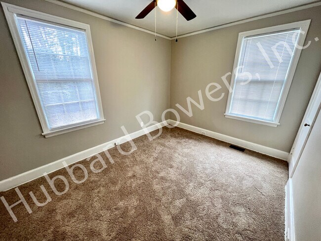 Building Photo - 100 Partridge Dr