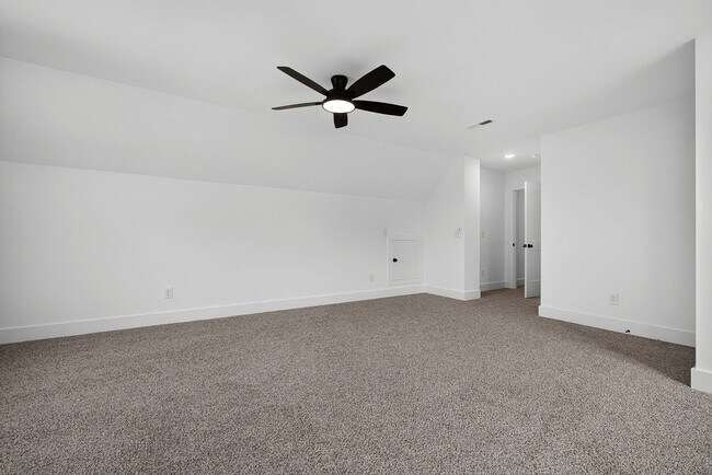 Building Photo - 165 Cripps Ln