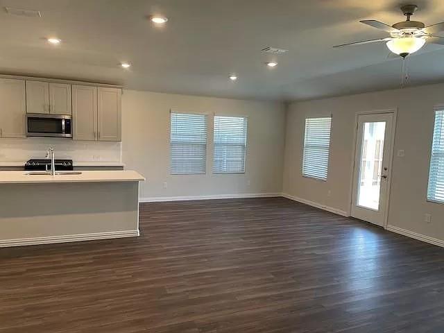 Building Photo - 3008 Kingsgarden Rd