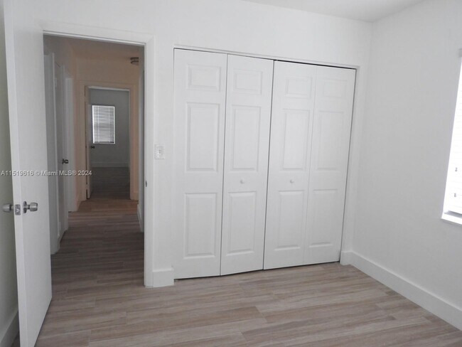 Building Photo - 12470 SW 106th St