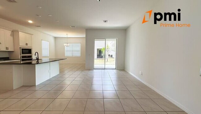 Building Photo - Spacious 3 Bedroom Home in Clermont, FL