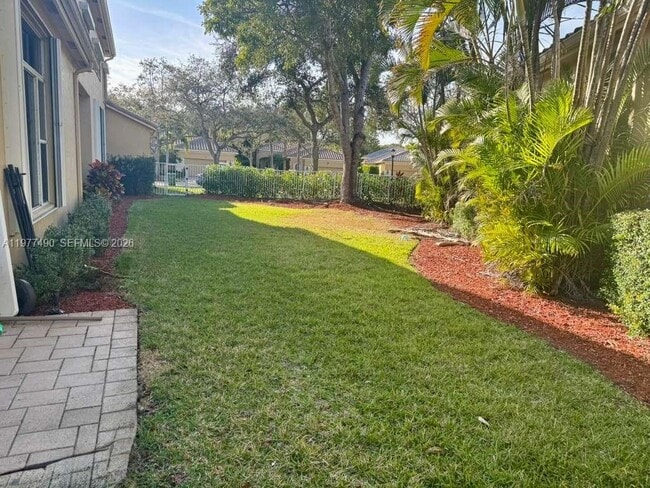 Building Photo - 2486 Bay Isle Dr