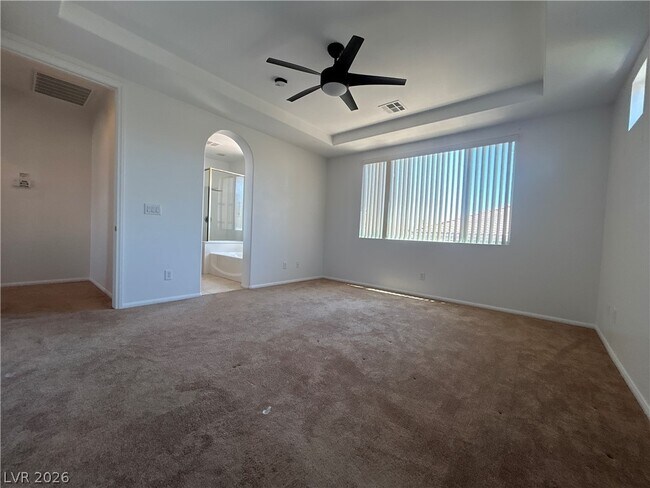 Building Photo - 11765 Via Esperanza St